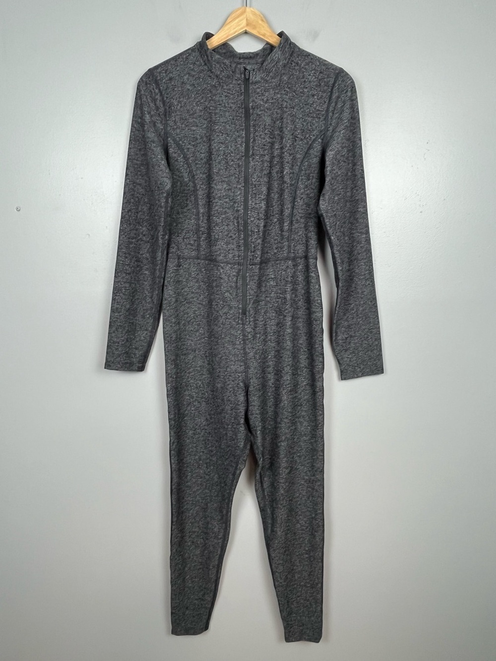Old Navy Active heather gray Cloud+ Go-Dry zip front jumpsuit, large.